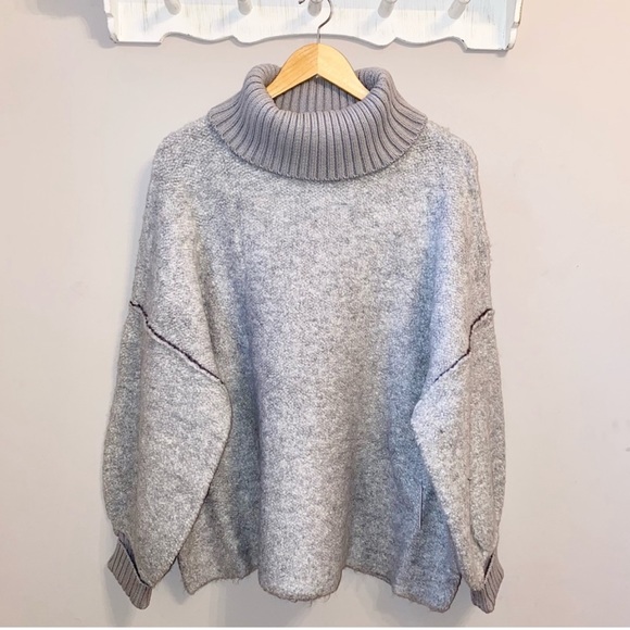 Free People Oversized Milo Tunic Sweater in Heather Grey NWT Medium - Picture 7 of 13